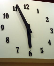 Horloge installée dans centre commerciel Leclerc de Reims
